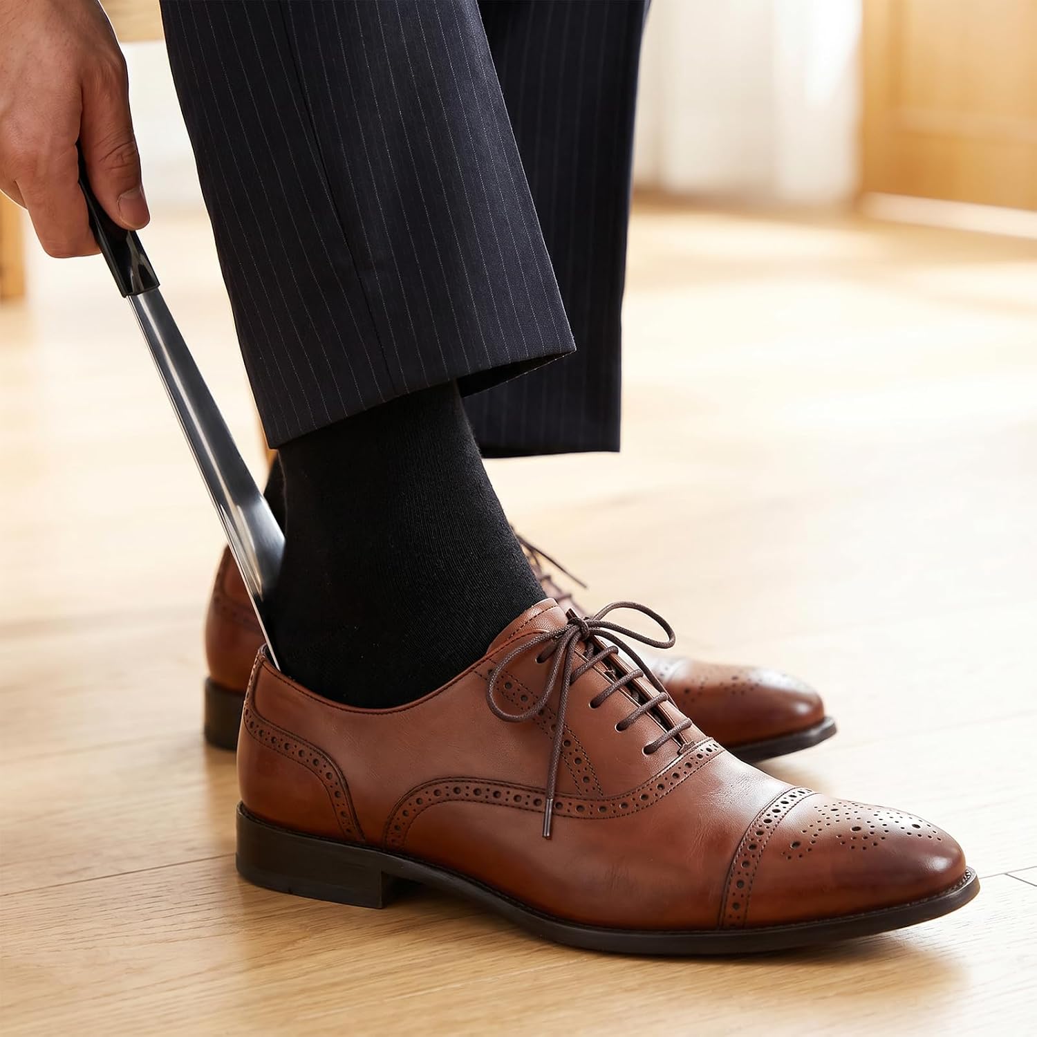 2 PCS Metal Shoe Horn, 12 Inch Portable Long Handle for Home with Hanging Hole, Metal Stainless Steel Shoehorn for Elderly Seniors Women Men, Shoe Spoon Helper for Home Travel Use - Image 4