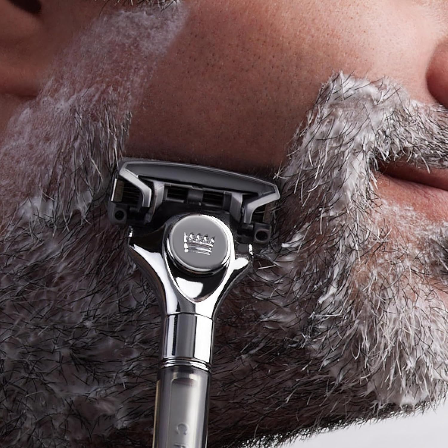 Cremo Shave Gift Set for Men - 1 Handle, 4 Razor Refills & Shaving Cream - Image 6